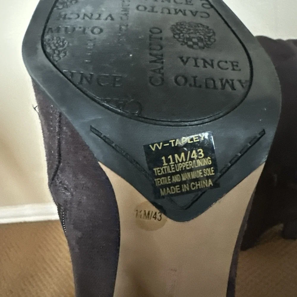 Vince Camunto TAPLEY Over the Knee Round Toe Boots Ash‎ Brown Suede Sz 11